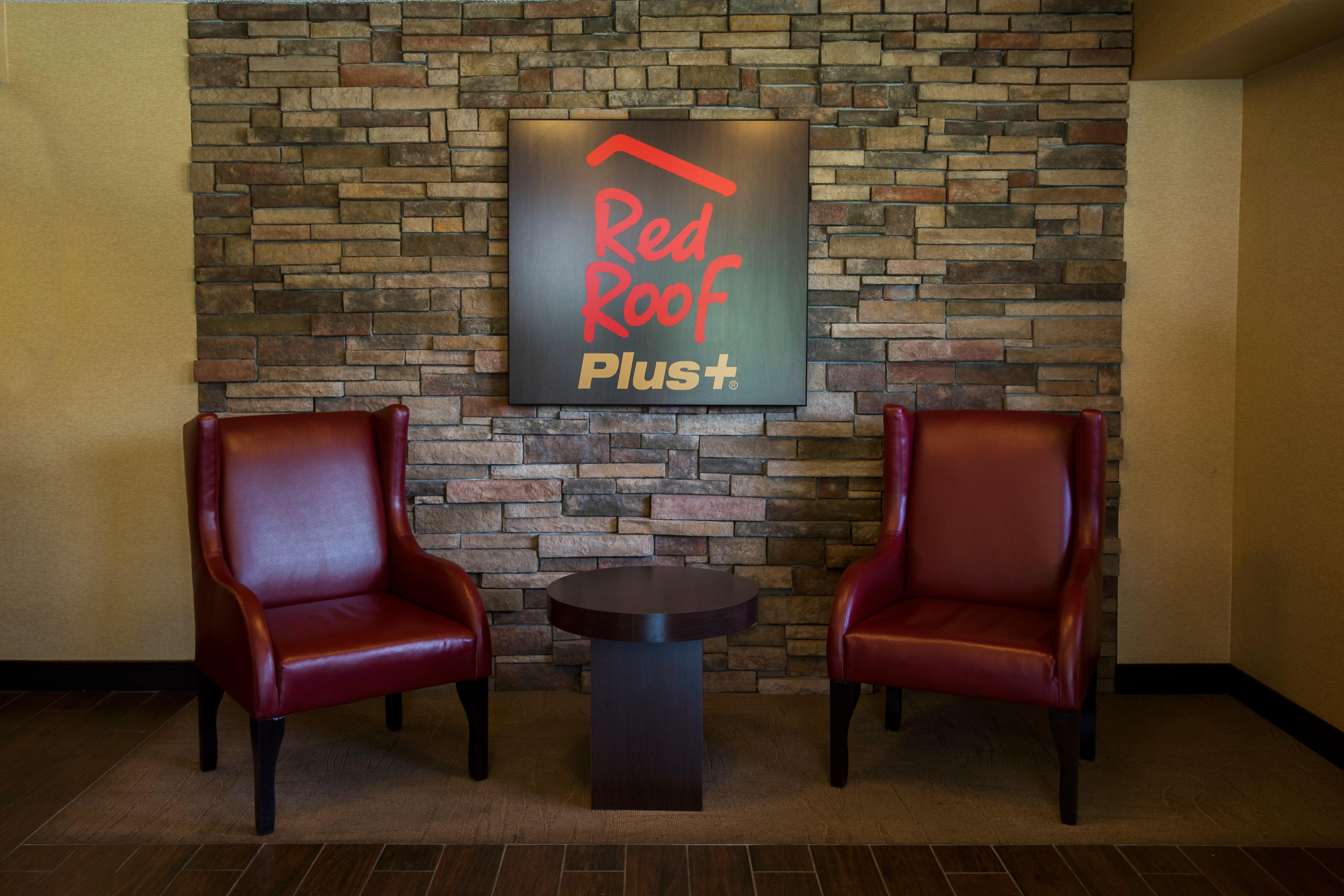 Red Roof Inn Plus+ Chicago - Уиллоубрук Экстерьер фото
